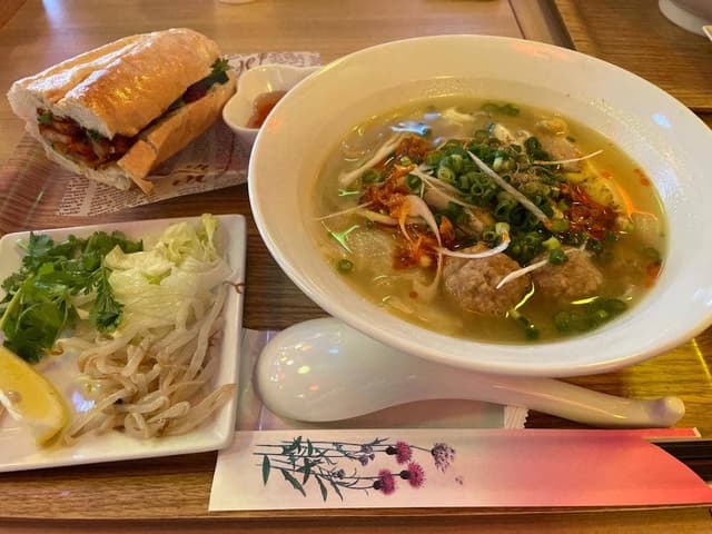 ベトナム料理カフェ aLo aLo - サブ画像1