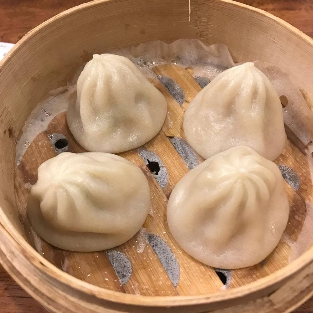 嘉鴻