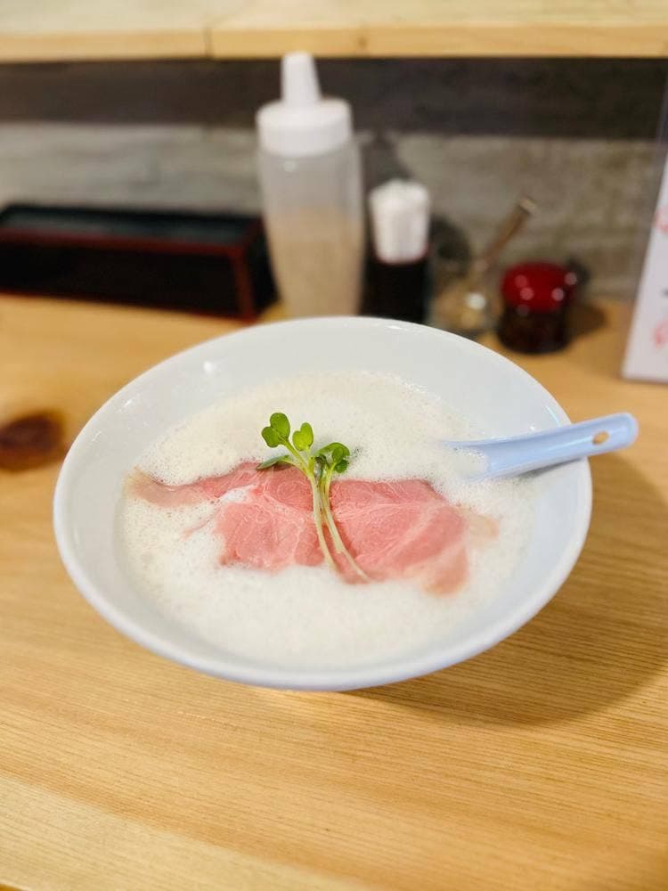 へらへらぁ麺 研究室 箱崎店