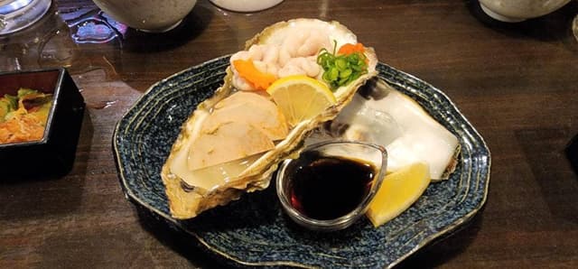 炭火焼 海ごはん サカナヨロコブ - サブ画像2