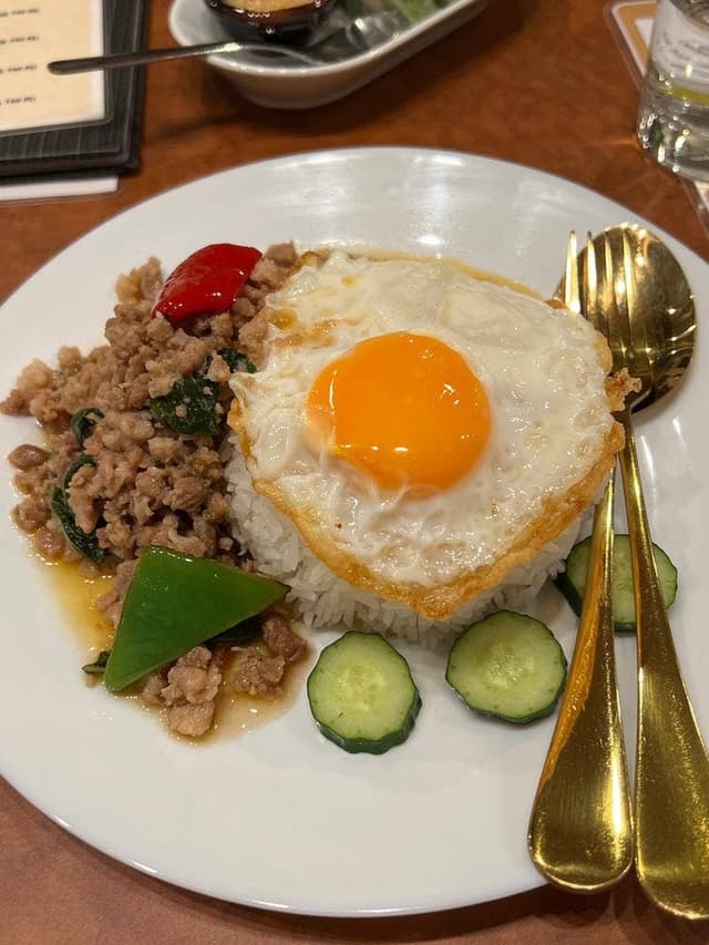 下町のタイ料理屋さん Yim Siam - サブ画像1