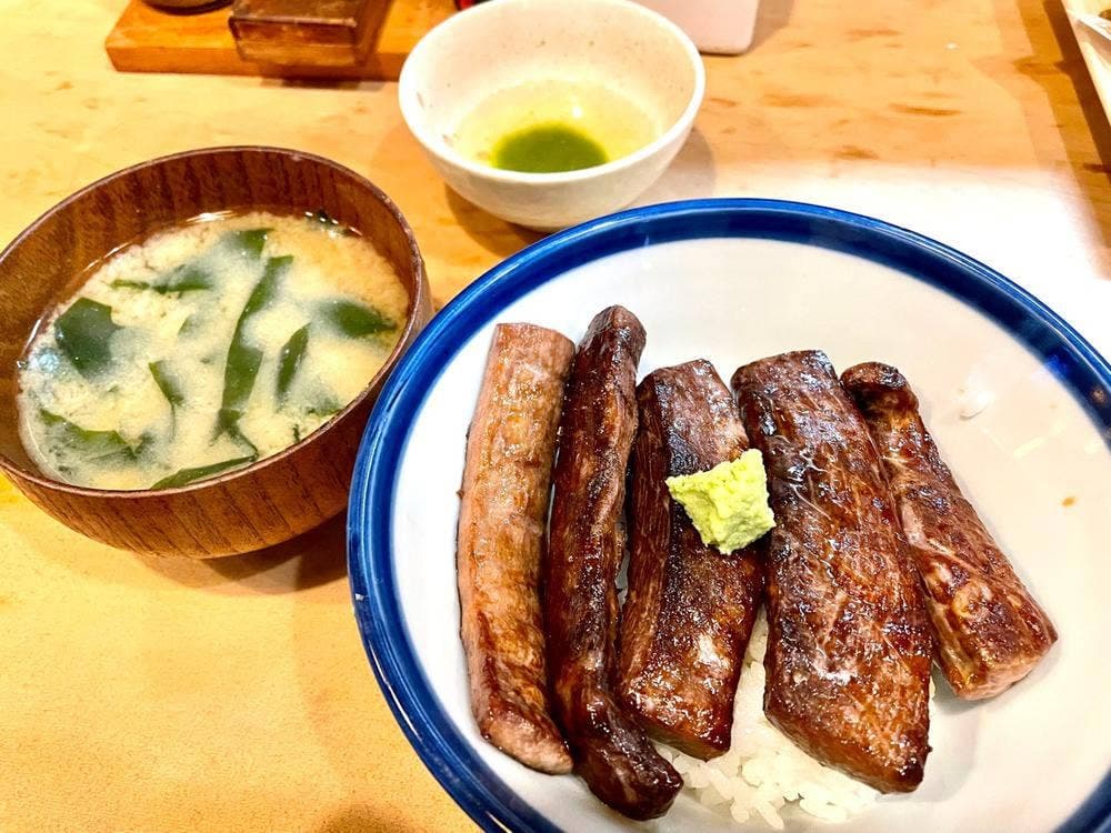 まないた