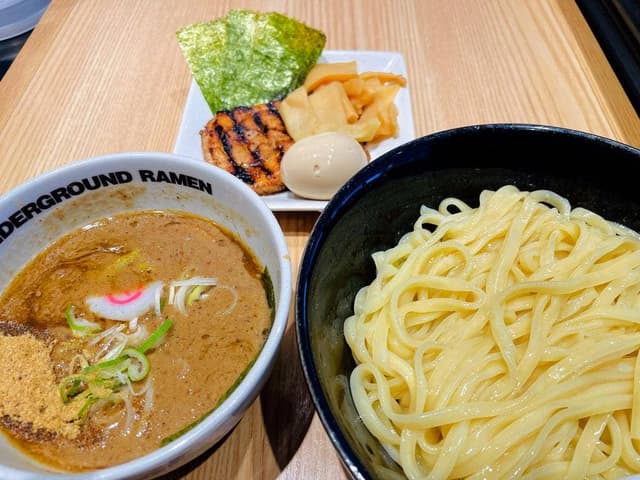 UNDERGROUND RAMEN 頑者 グランエミオ所沢店 - サブ画像3