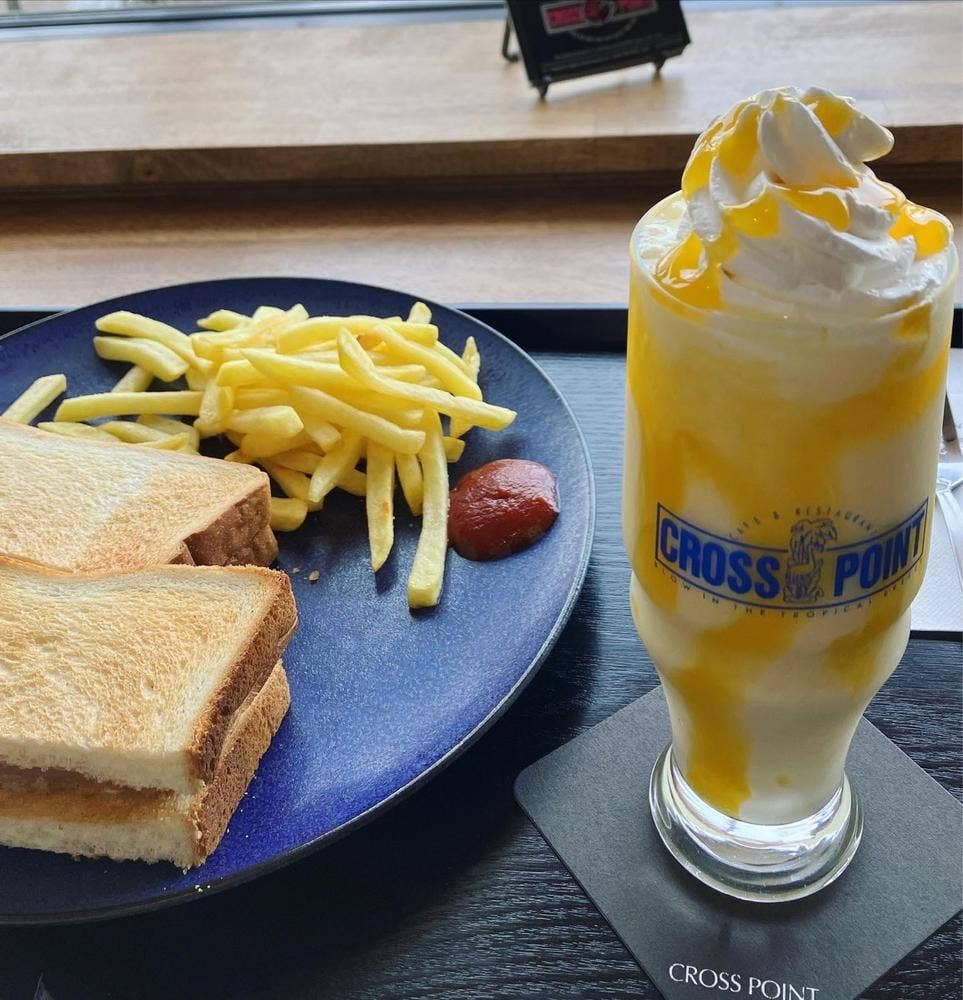 CROSS POINT cafe&dining