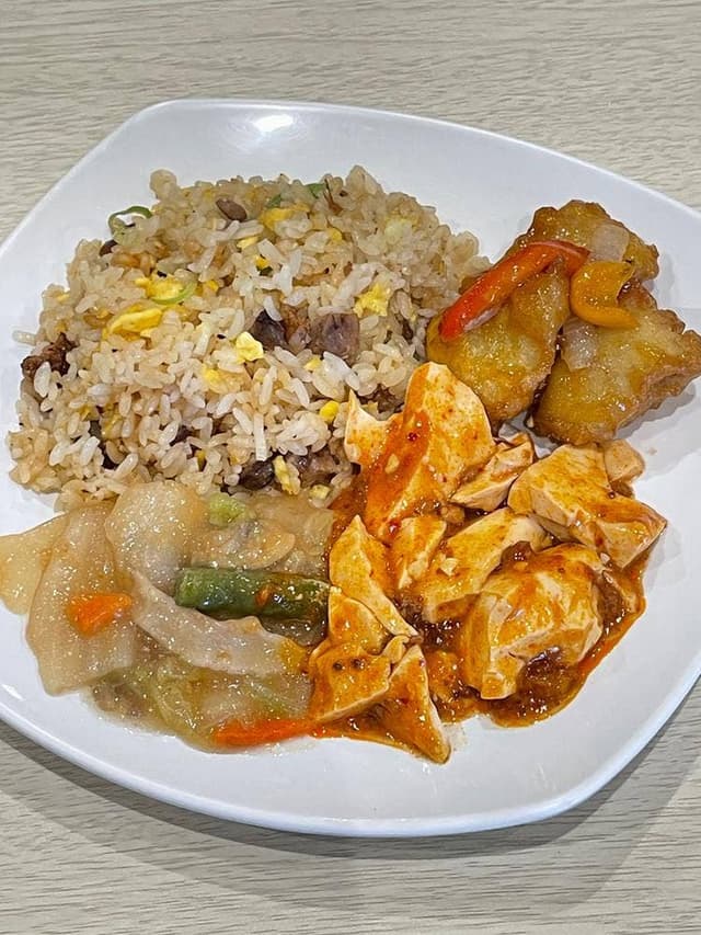 神戸クック ワールドビュッフェ 野々市店 - サブ画像2