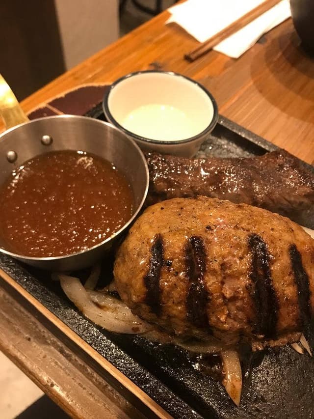 YES!うちのハンバーグ 杉田店 - サブ画像2