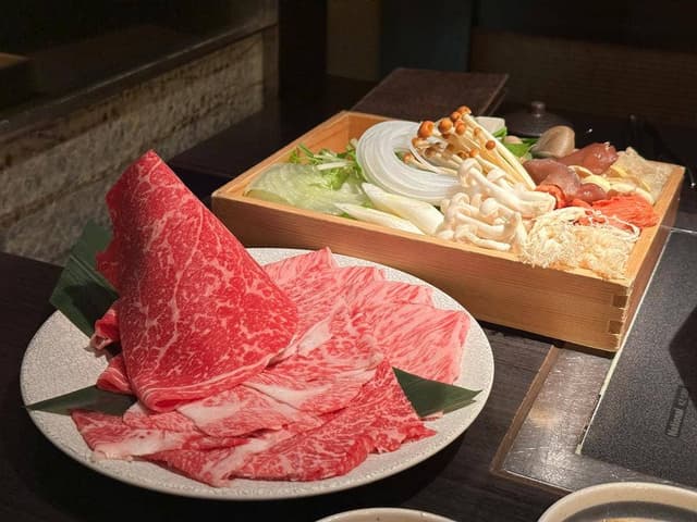 銀座しゃぶ輝 本店 完全個室 すき焼き しゃぶしゃぶ専門店 - サブ画像1