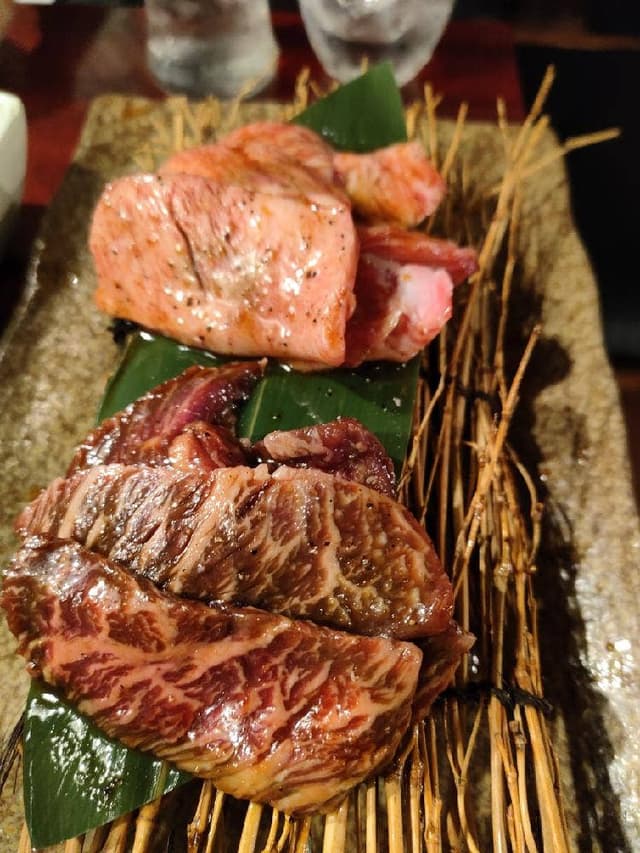 炭火焼肉ホルモン酒場仙次郎 - サブ画像1