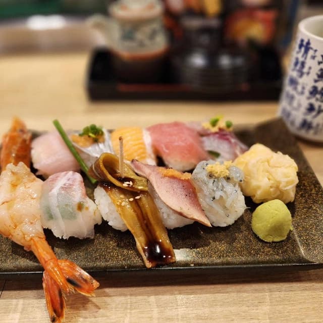 寿司 じじや サクラマチクマモト店 - サブ画像1