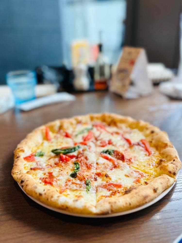 PIZZERIA TRATTORIA DA BOCCIANO! 天神