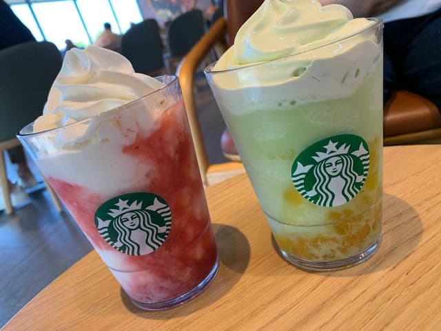 スターバックス コーヒー 岸和田小松里店 - サブ画像2