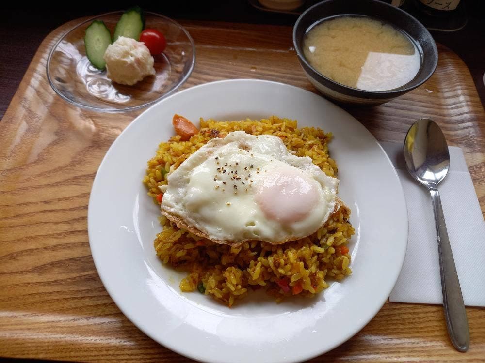CAFE HIKARI