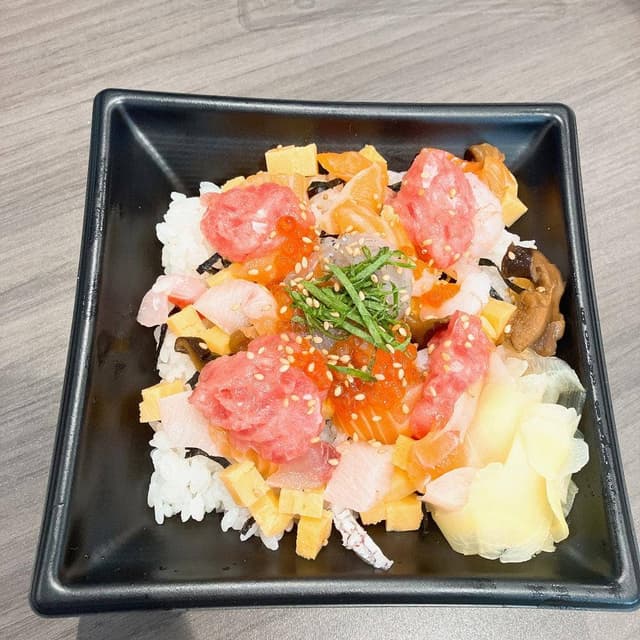 板前寿司 赤坂店 - サブ画像1