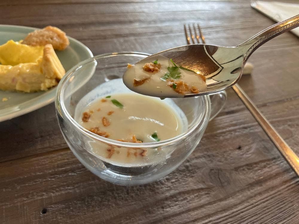cafe restaurant べもこ