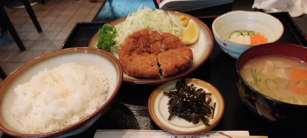 とんかつ とんとん