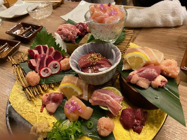 地鶏屋 炭鶏 三宮 - サブ画像1