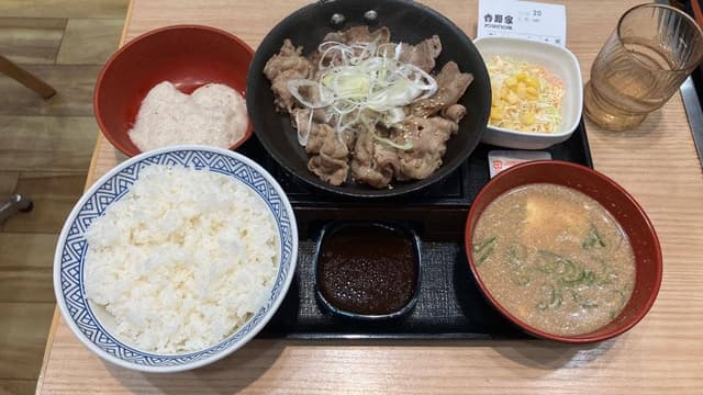 吉野家 カインズホーム千葉ニュータウン店 - サブ画像1