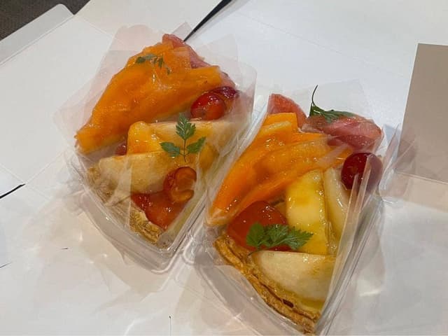 フルーツケーキファクトリー 桑園店 - サブ画像1