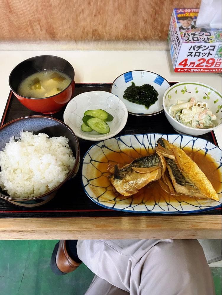かすが食堂