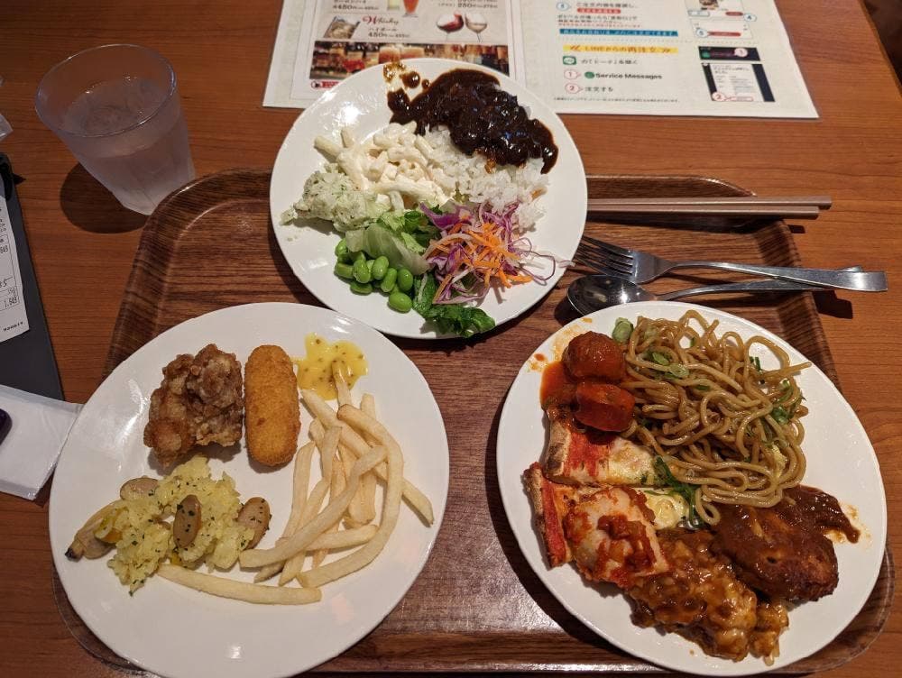 BUFFET FOUR ROOMS あべのキューズモール店