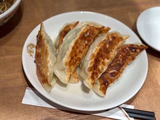 餃子の王様 龍吟 茅ヶ崎店 - サブ画像1