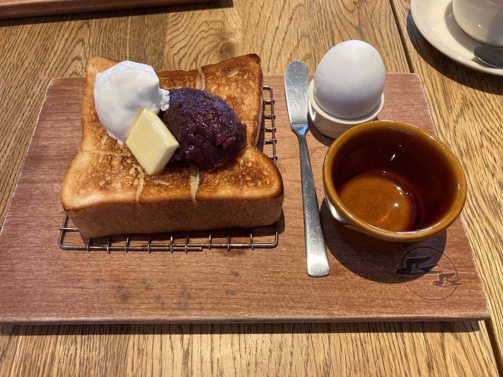 天然酵母の食パン専門店 つばめパン＆MILK 神の倉店