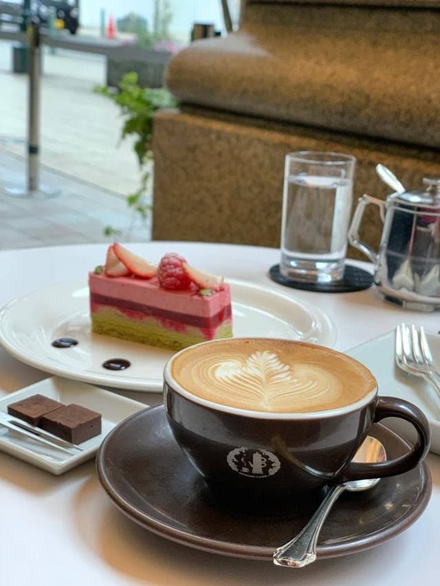 カフェラ 大丸神戸店 - サブ画像1