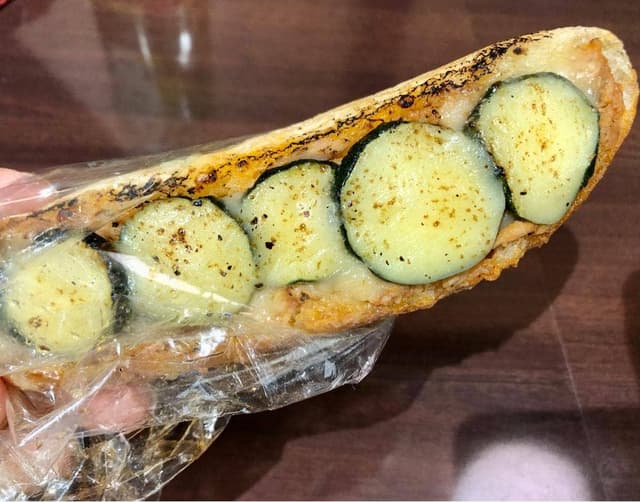 フォレストベーカリー - サブ画像3