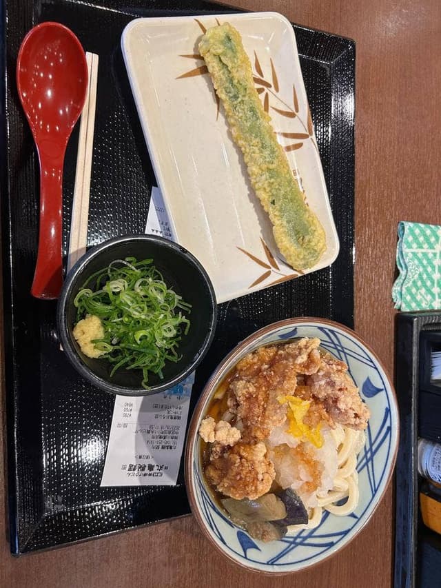 丸亀製麺 関内店 - サブ画像1