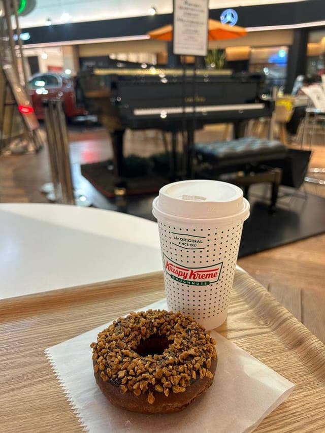 クリスピー・クリーム・ドーナツ Mercedes me Tokyo HANEDA店 - サブ画像2