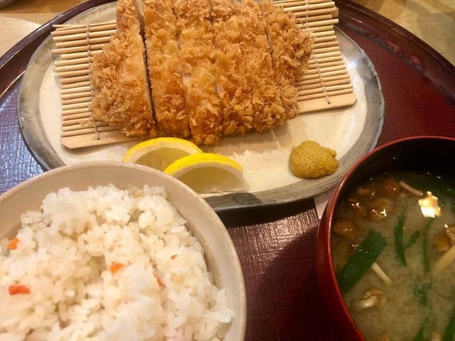 とんかつとんQ イーアスつくば店 - サブ画像2