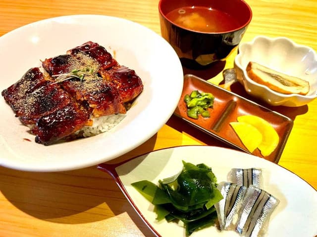 魚屋と小料理 優慧 - サブ画像1
