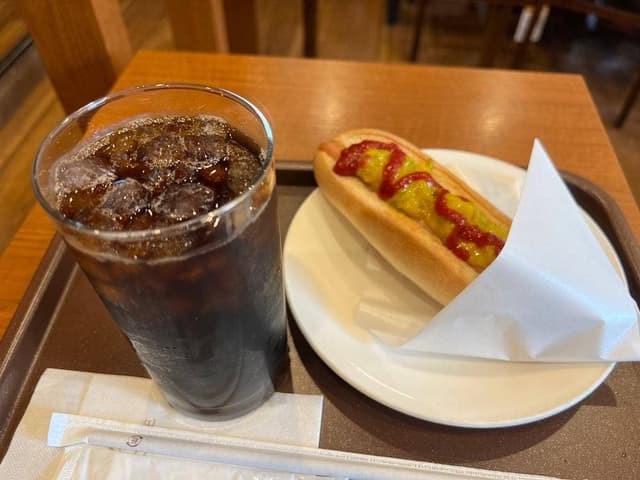 カフェ・ド・クリエ 四ッ谷店 - サブ画像2