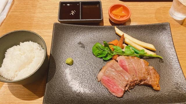 近江牛岡喜 日本橋店 - サブ画像3