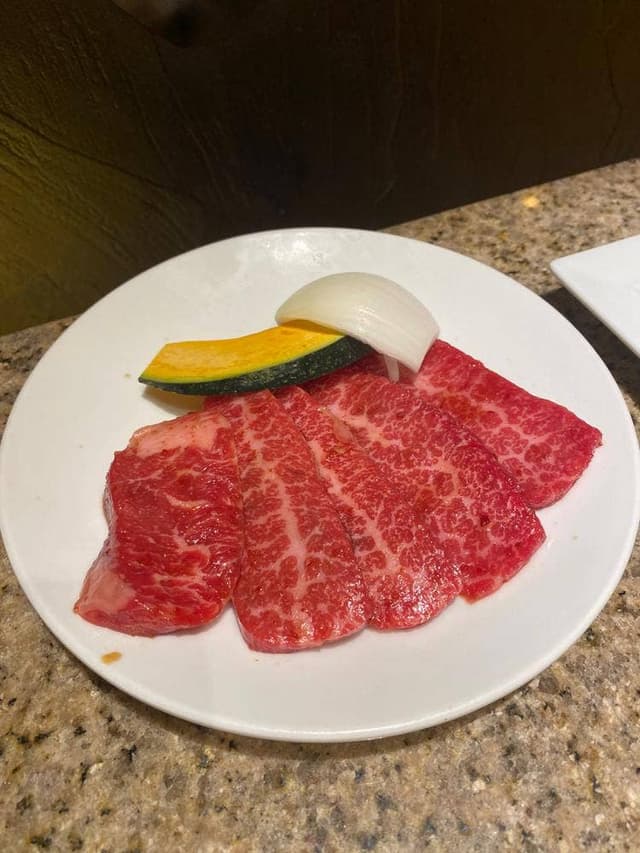 焼肉ふるさと 流川店 - サブ画像1