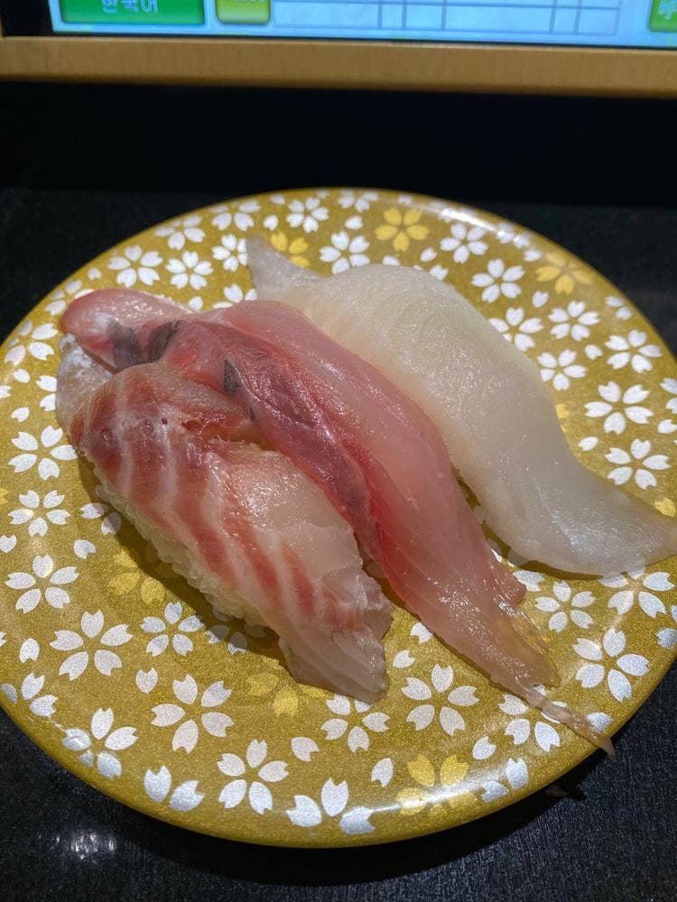 産直グルメ回転ずし 函太郎Tokyo