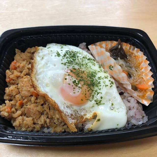 ビーズカフェ カジュアルレストラン&スイーツ - サブ画像1