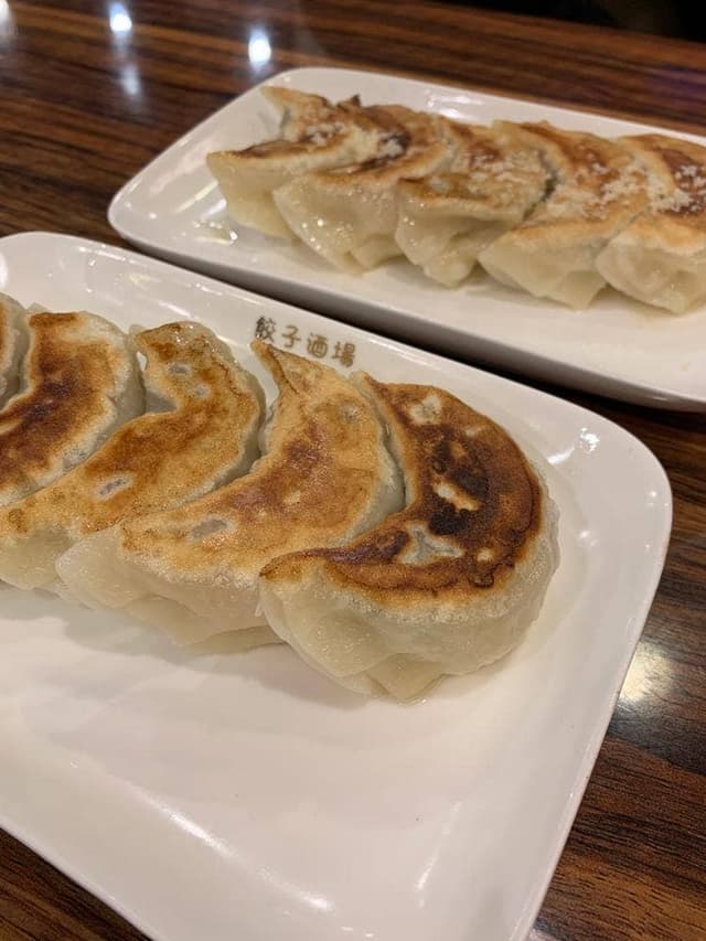 24時間 餃子酒場 赤坂見附店 - サブ画像1