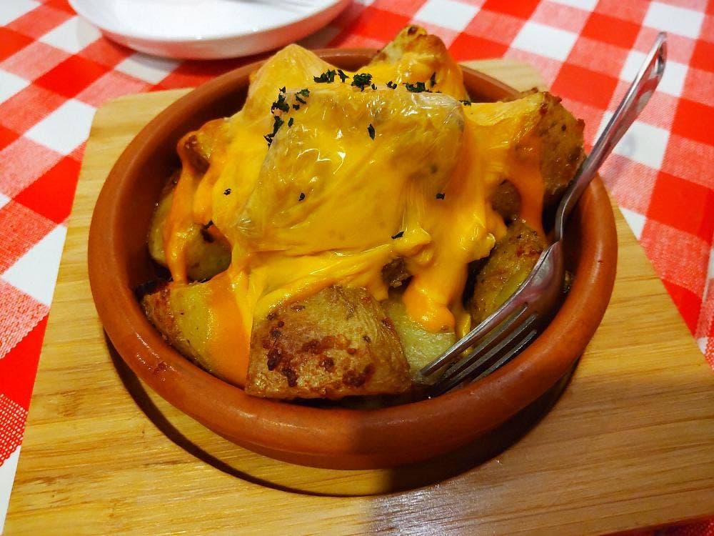 スペインバル チコ 鶴見西口
