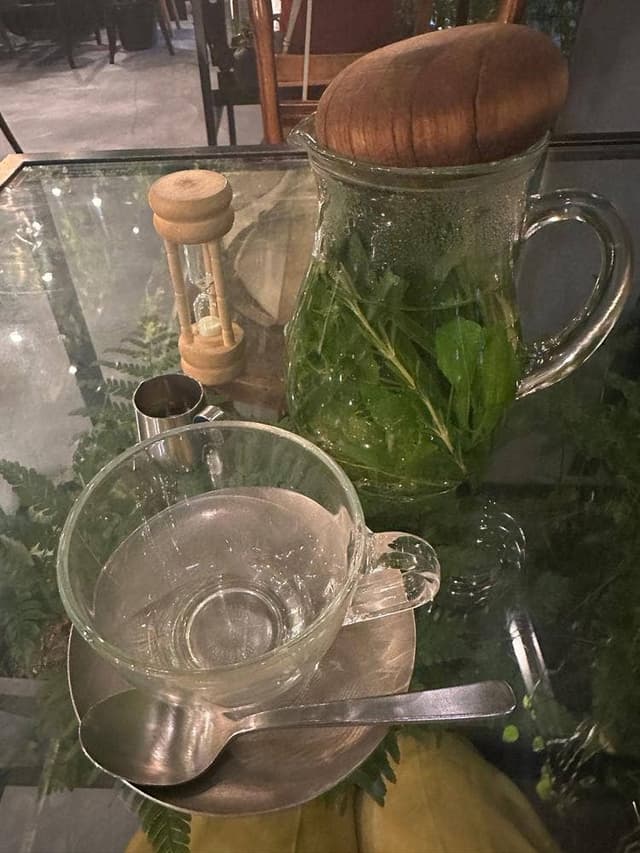 Aoyama Flower Market TEA HOUSE 赤坂Bizタワー店 - サブ画像2