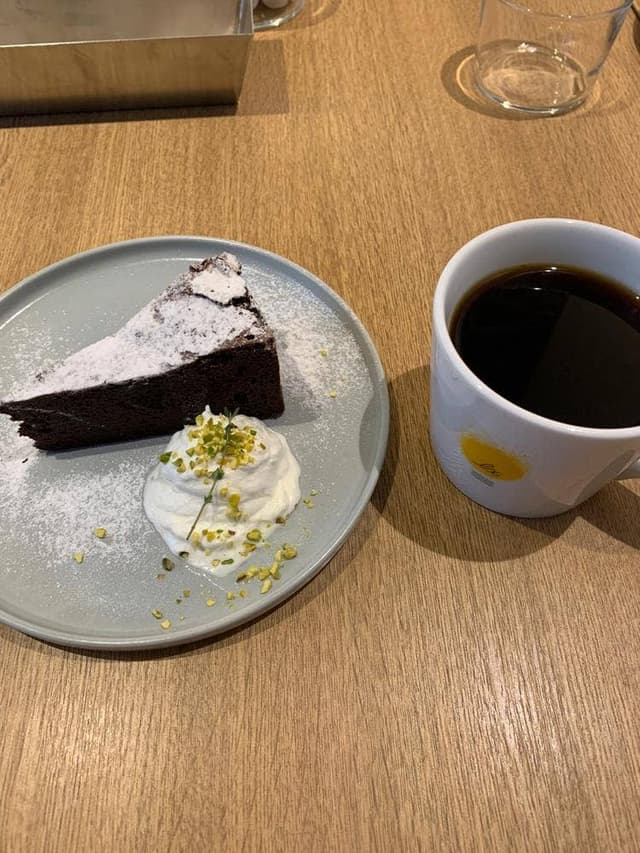 カフェルクス 浜線店 - サブ画像3