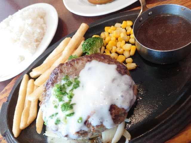 ロイヤルホスト 池田天神店 - サブ画像3