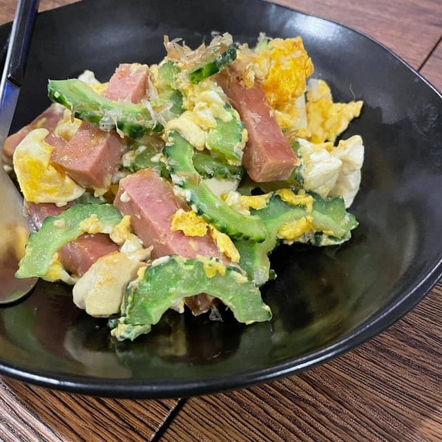 島唄・島料理 まぁじん - サブ画像1
