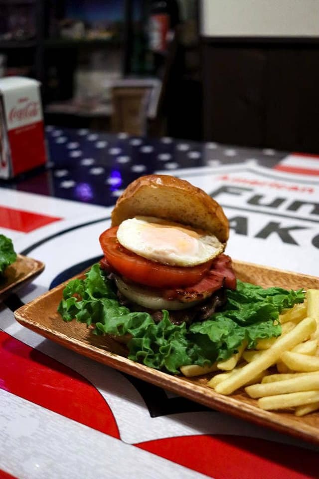 American DINER & BAR Funny’s - サブ画像2