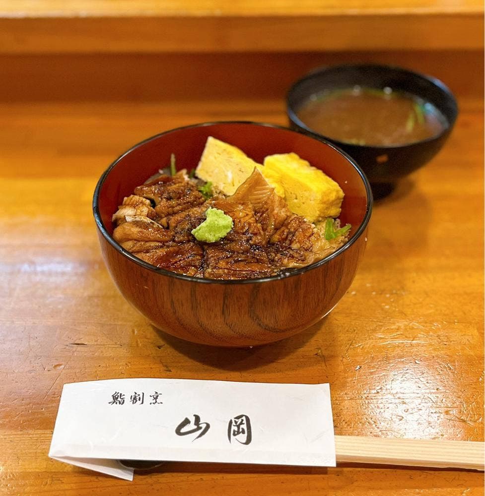 鮨割烹山岡