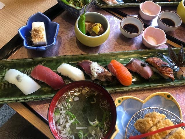 黒潮鮨 御幸本店 - サブ画像2