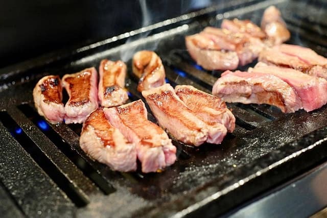 老舗精肉店直送 千種焼肉 飛騨牛の奴隷 - サブ画像3