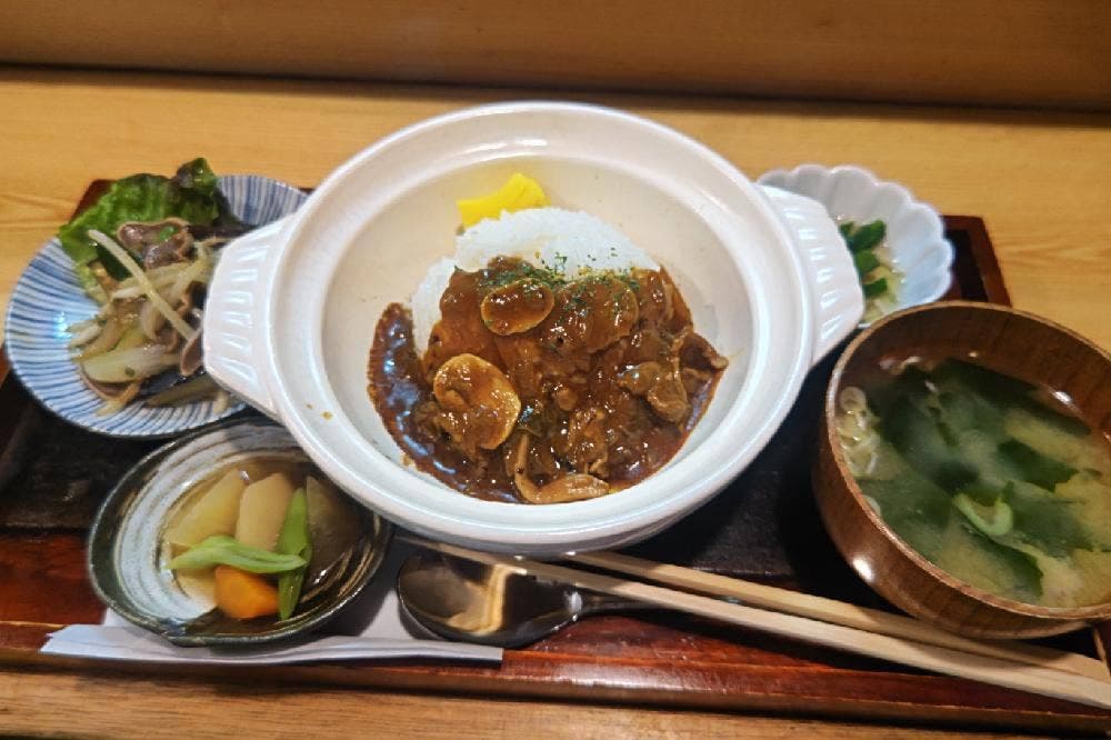 台所家 まる