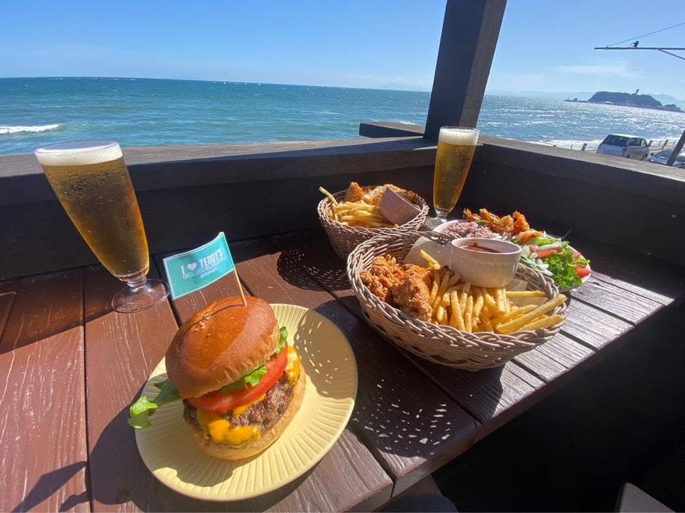 テディーズビガーバーガー 鎌倉七里ヶ浜店