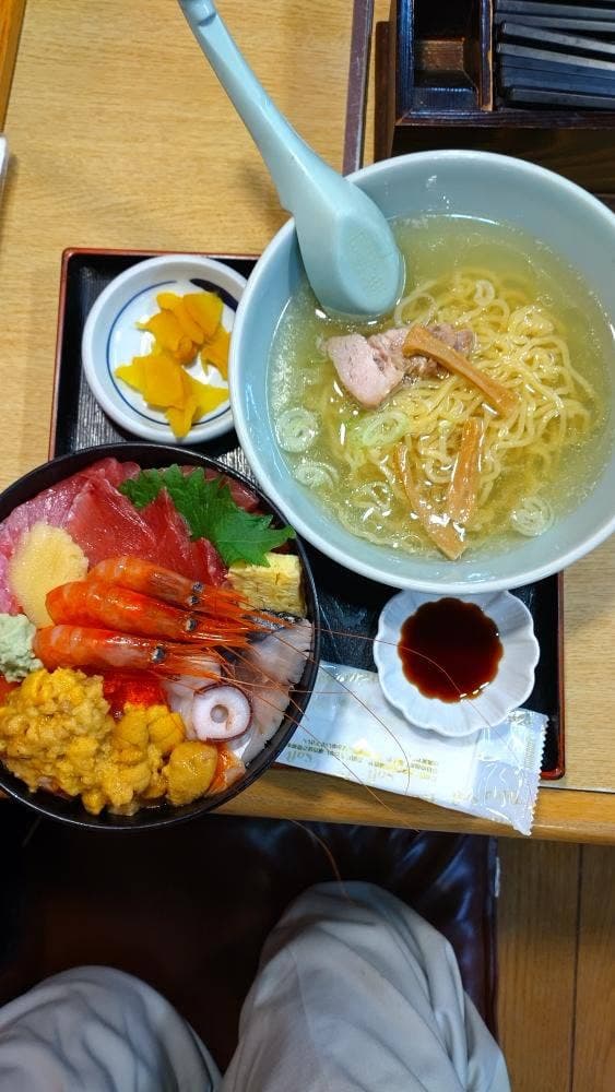 お食事処すみれ